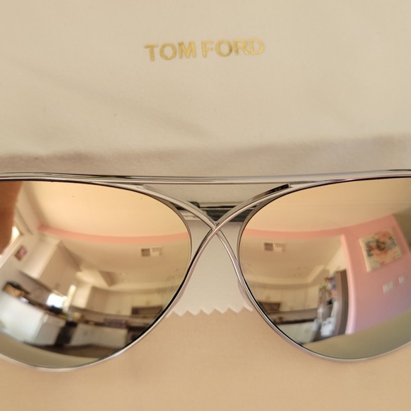 Tom Ford N.4 Runway Eyewear - Picture 2 of 13